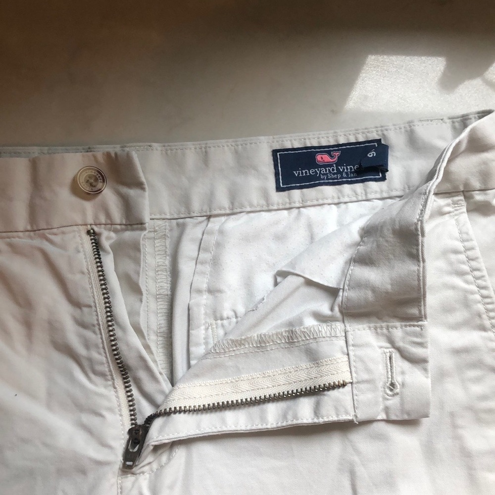 Vineyard vines boy’s lacrosse shorts